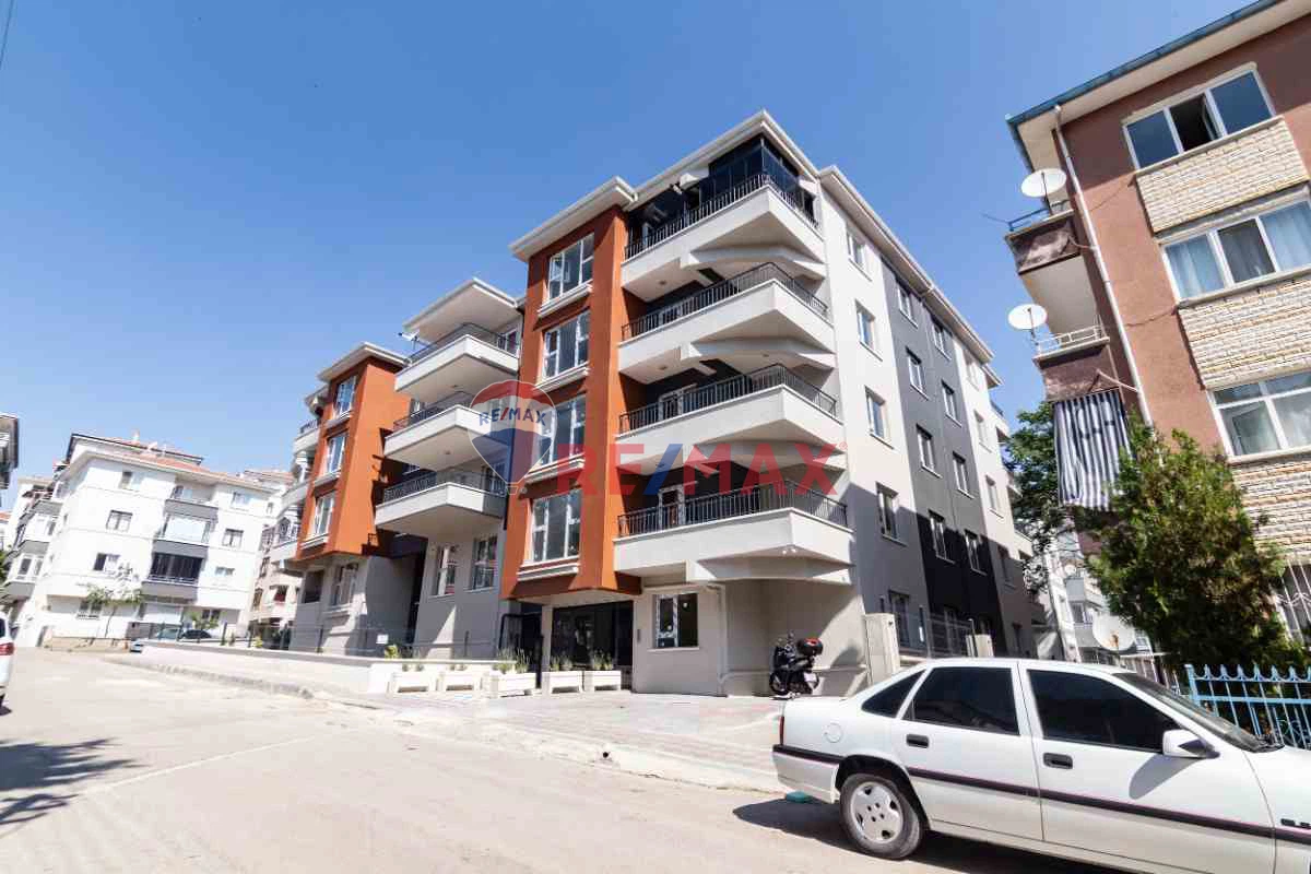 Sincan Selçuklu Mahallesi'nde Satılık 2+1 Sıfır Daire