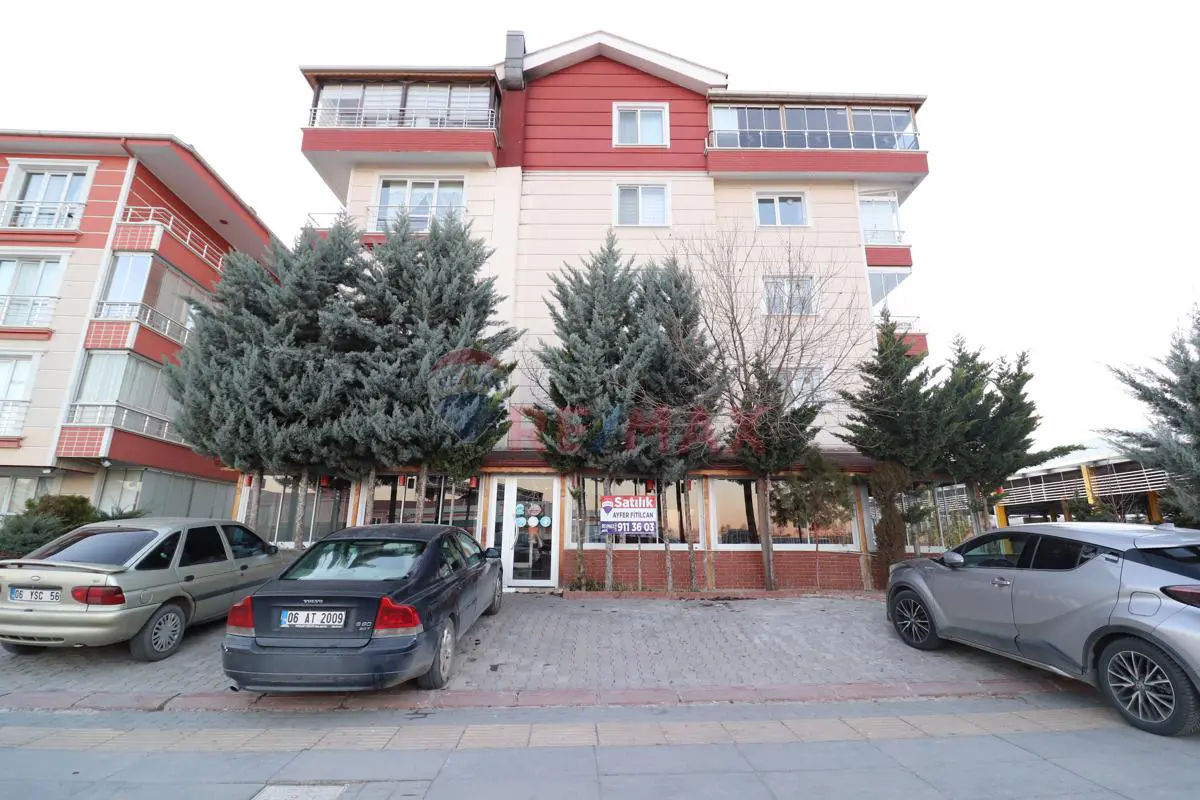Eryaman Şeker Mahallesi Satılık Dükkan