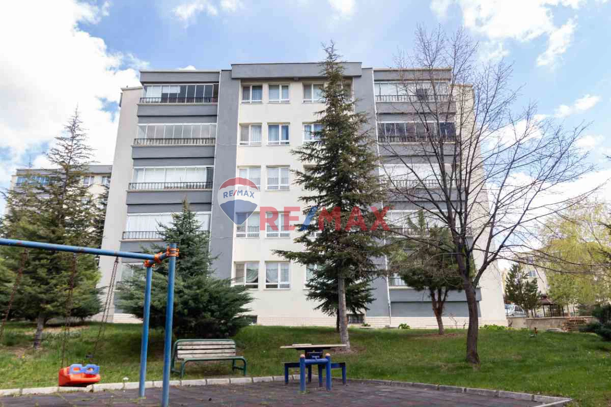 AYYILDIZ MH. SİTE İÇİ SATILIK 3+1 GENİŞ DAİRE