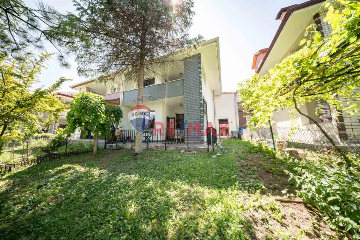 ERYAMAN SAÇAK SİTESİNDE FULL YAPILI SATILIK 6+1 VİLLA